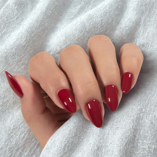 MANI OF THE MONTH Crimson DIY Manicure Kit