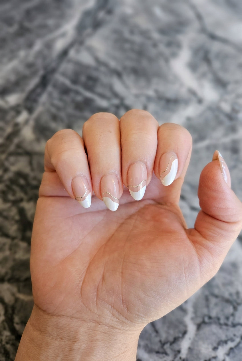 White Abstract DIY Manicure Kit
