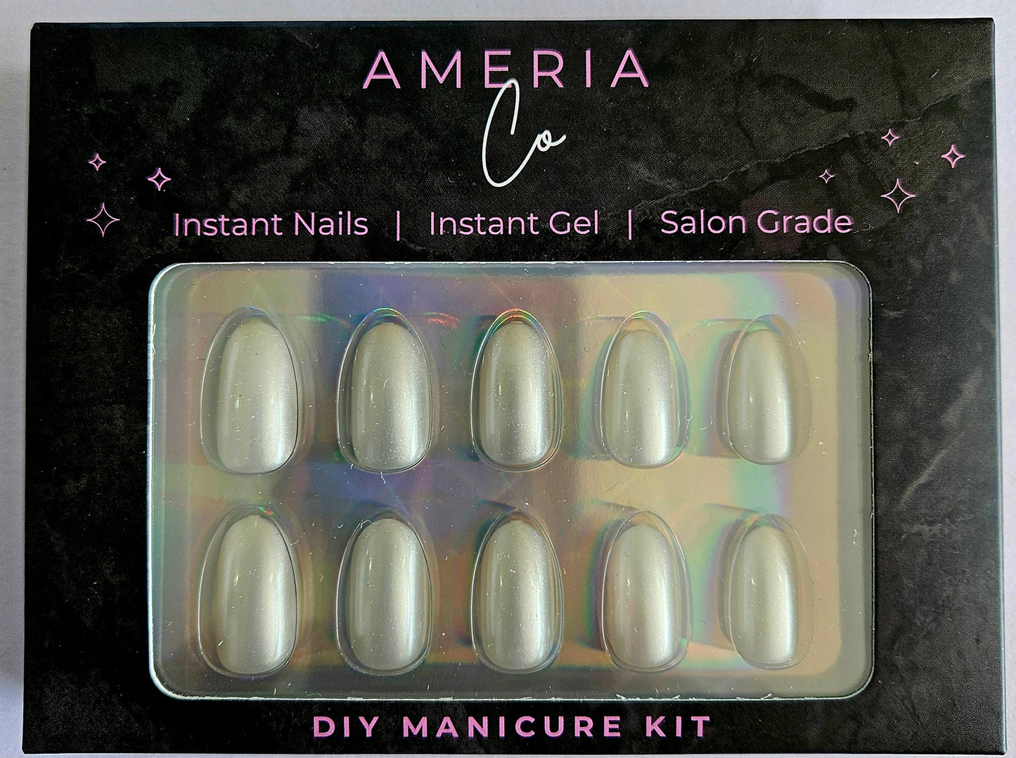 MANI OF THE MONTH Silver Frost DIY Manicure Kit